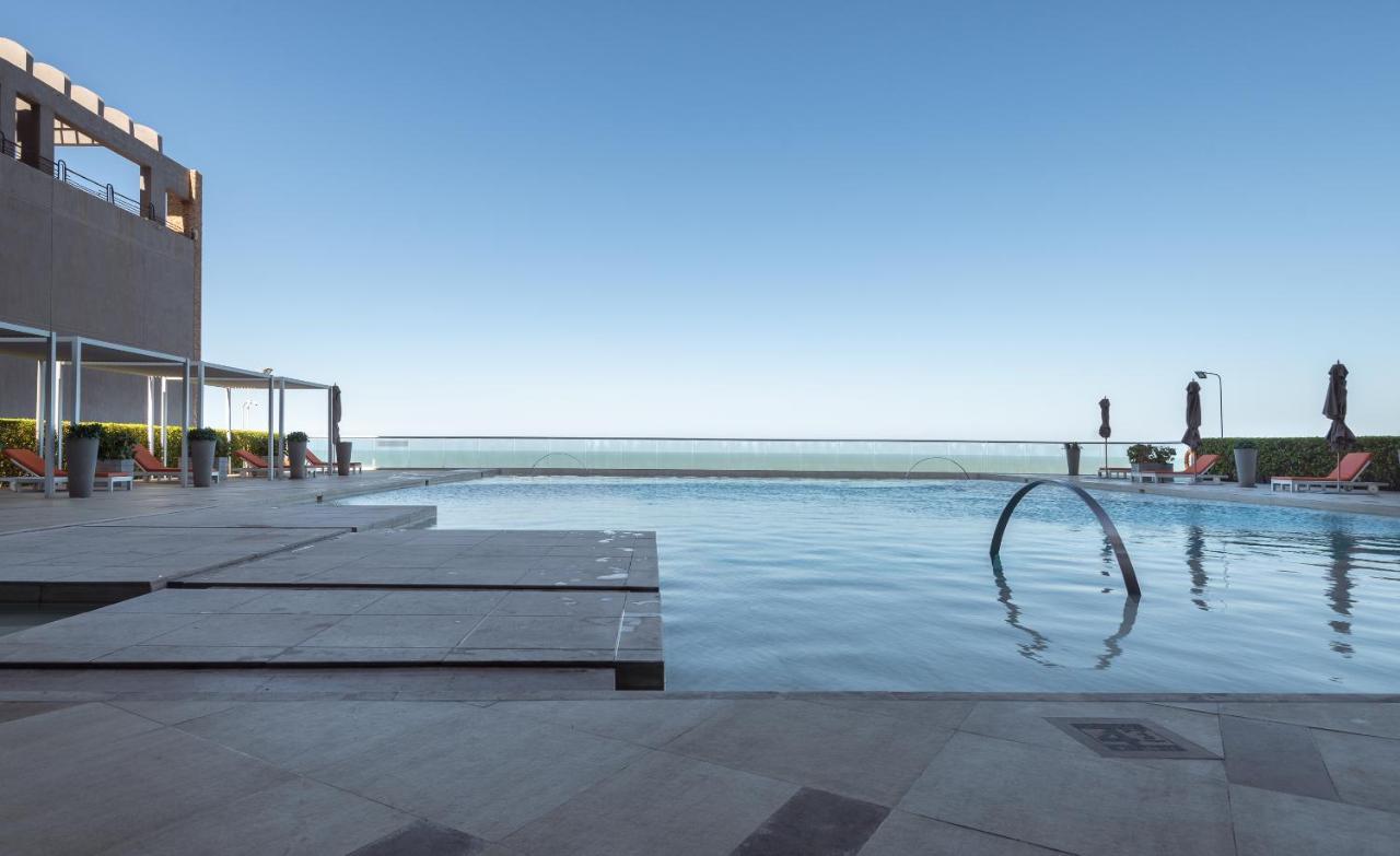 Beachfront Paradise With Outstanding Sunset Views *